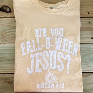 COMFORT COLOR Fall-O-WeeN 'Jesus?' Graphic Tee